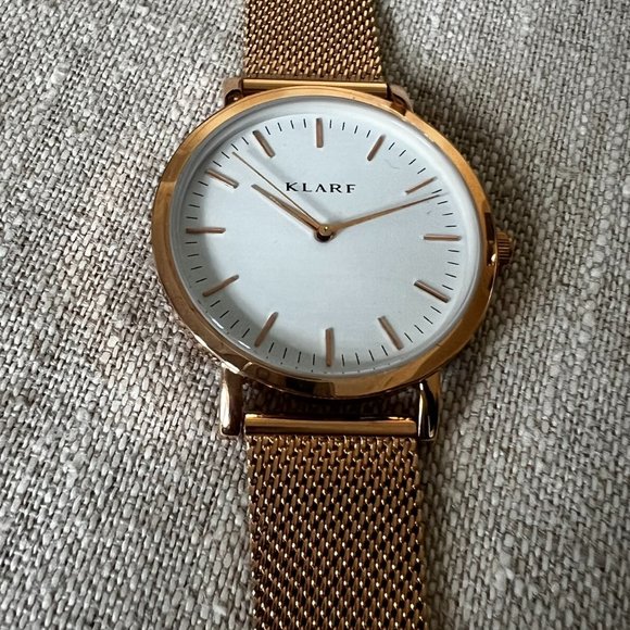 Klarf Minimalist Rose Gold Watch - Picture 4 of 8